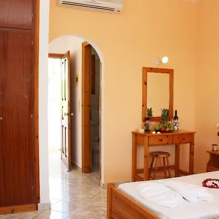 Hotel Zante Yliessa 3*